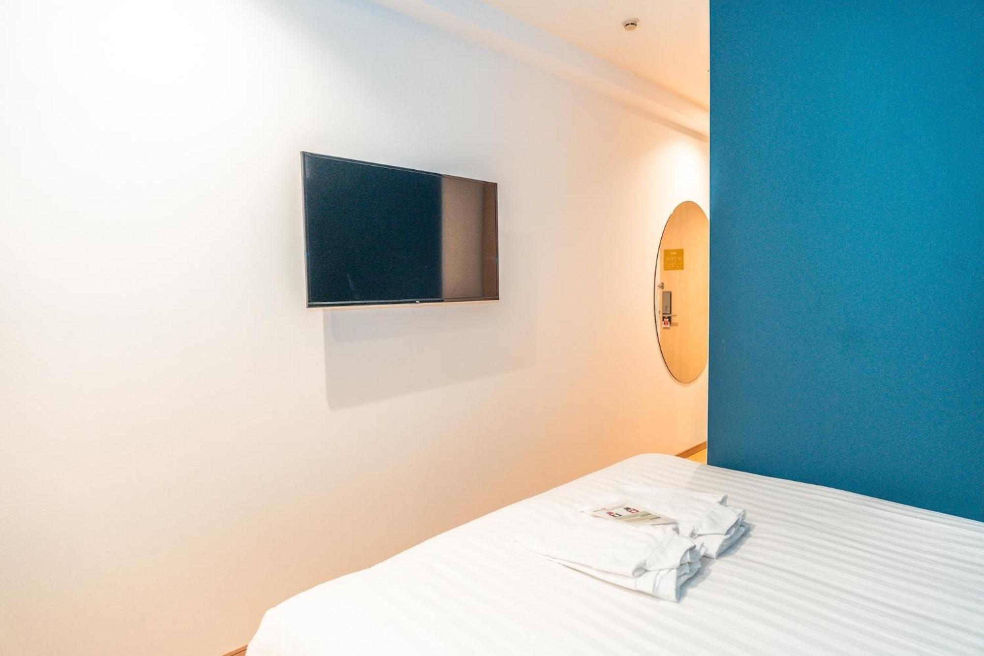 Travelodge Honmachi Osaka Exterior foto